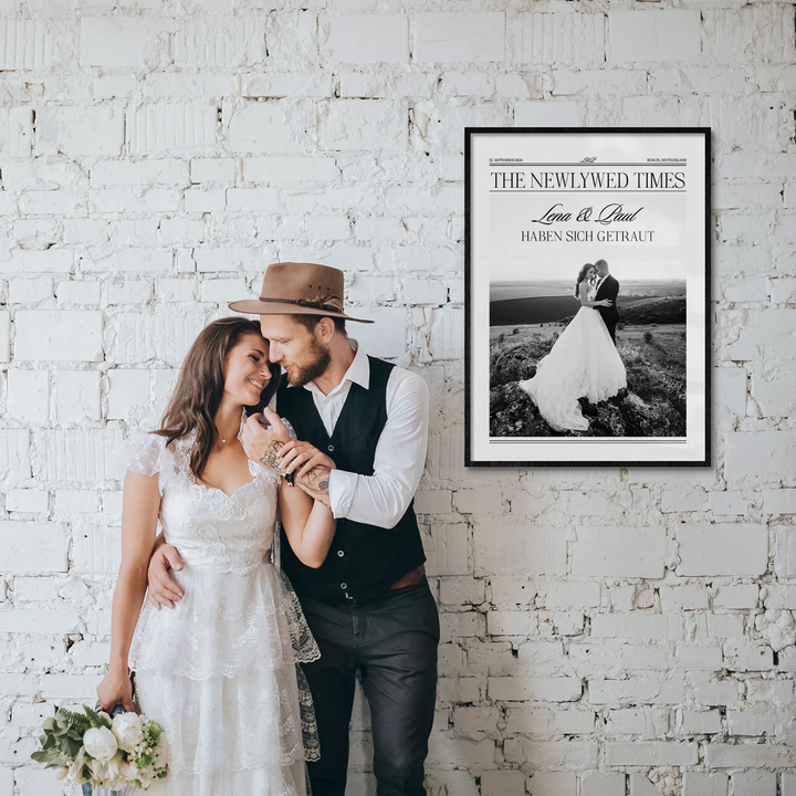 Personalisiertes Poster "Hochzeit Zeitungsartikel" famwalls