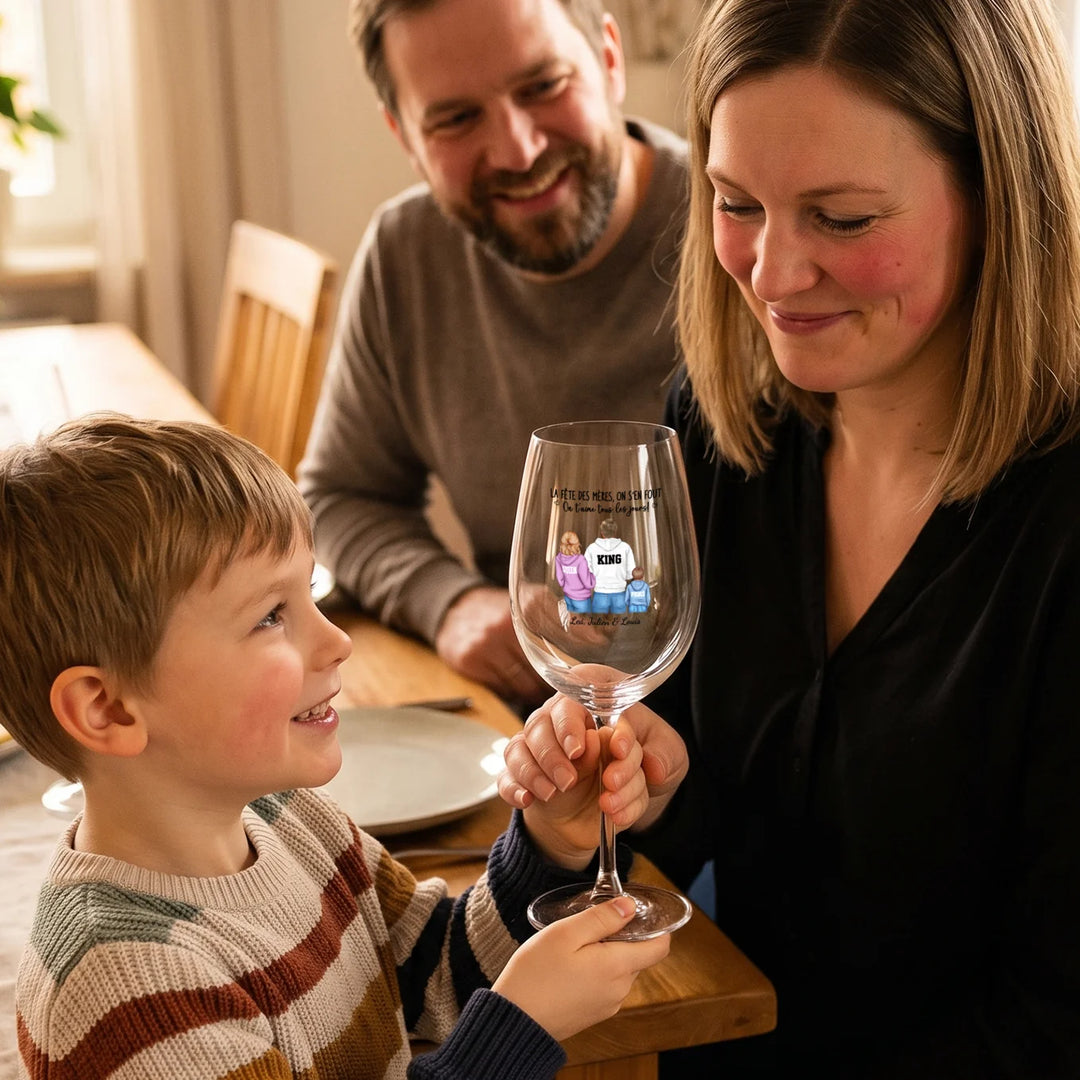 Verre à vin personnalisé “J’en ai rien à secouer de la fête des mères”