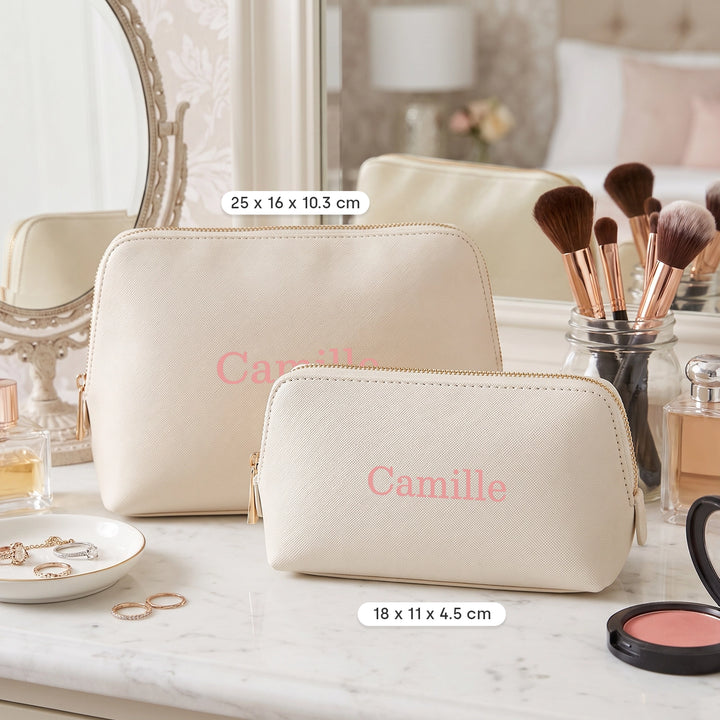Dimensions des trousses de maquillage « Cuir » : 25 x 16 x 10,3 cm et 18 x 11 x 4,5 cm, market_france
