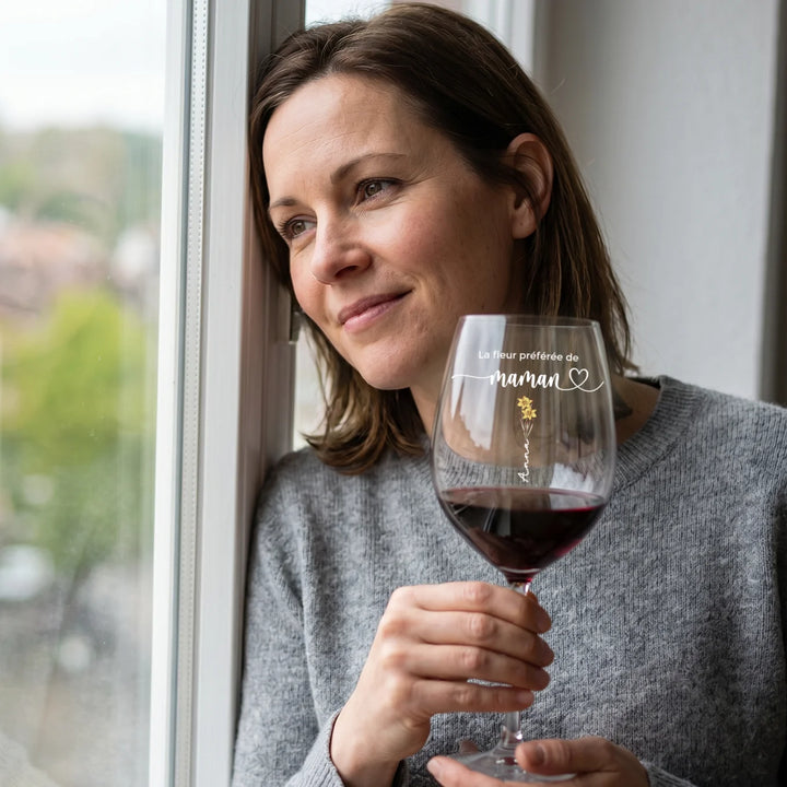 Verre à vin personnalisé "Fleurs pour Maman"